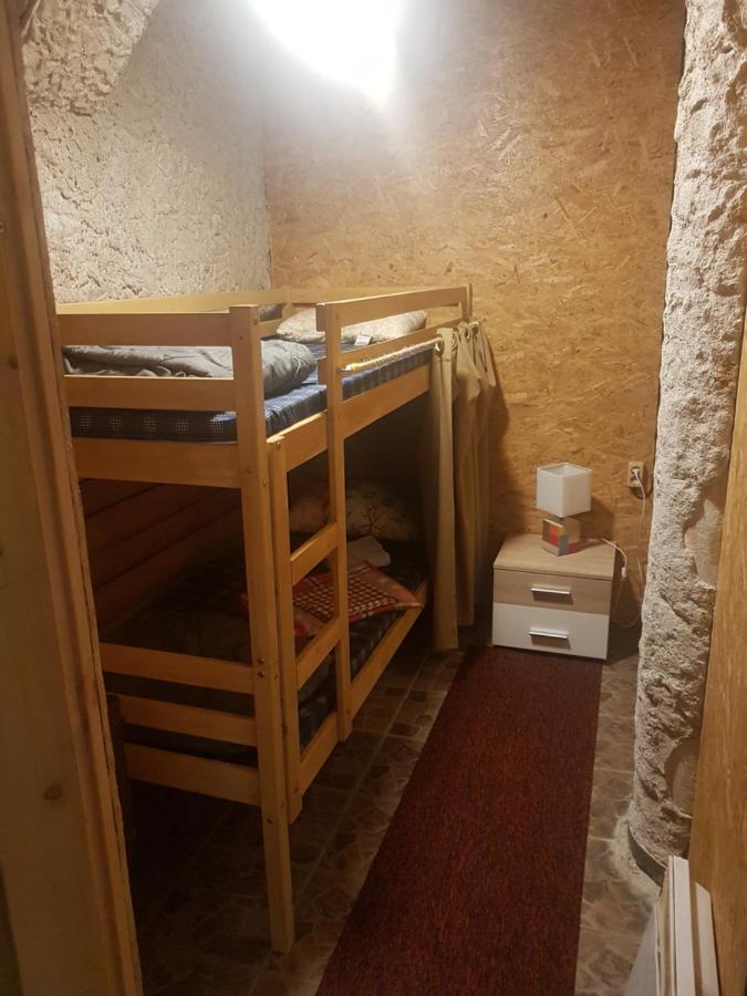 Hostel P33 Tallinn Luaran gambar